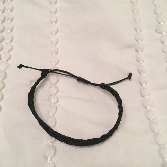 Black Braided Bracelet - Picture 1 of 3